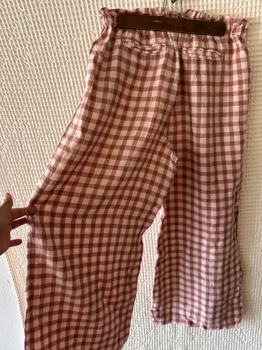 Lou & Grey Wide-Leg Gingham Lounge Pants in Pink and Brown - Picture 4 of 7